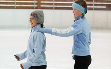 G+S-Kids – Pattinaggio su ghiaccio: Lezione  8 «Salto del tre»