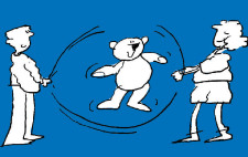 Comic: Ein Teddybär springt in einem Seil, das von zwei Kindern gehalten wird.