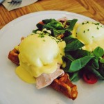 eggs_benedict_brunch_and_cake