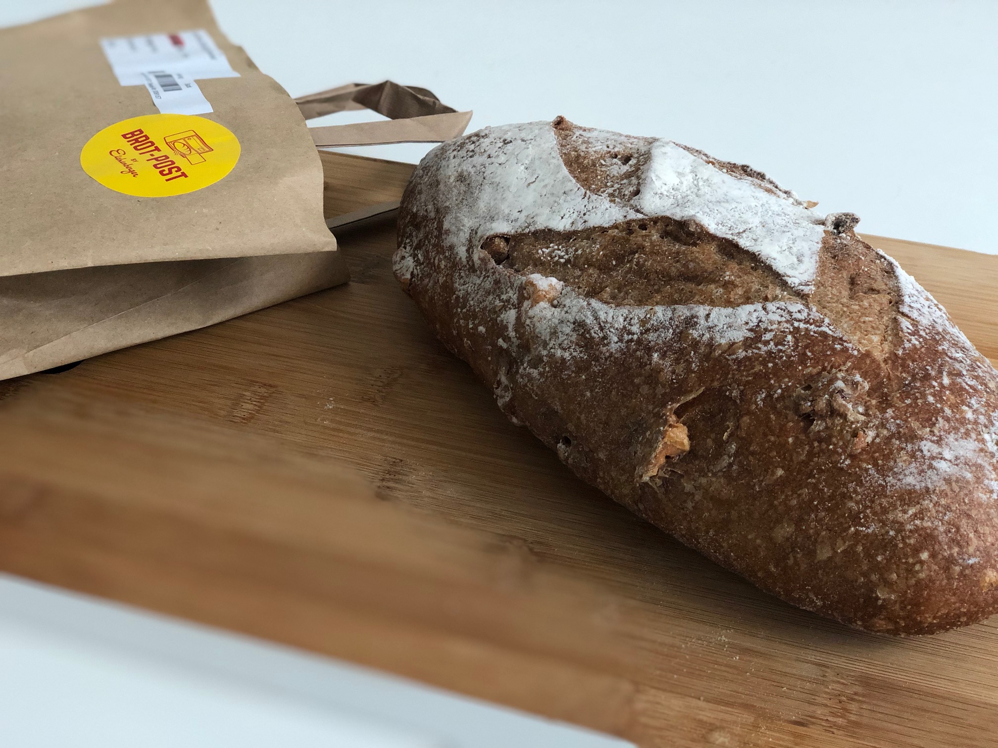 Brot Abonnement von Post und Confiserie Eichenberger Bern