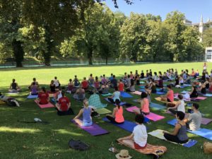 Outdoor Yoga Bern