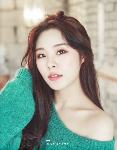 Wheein - kpop-track.com