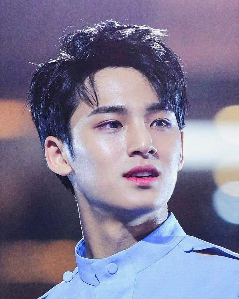 Mingyu - kpop-track.com