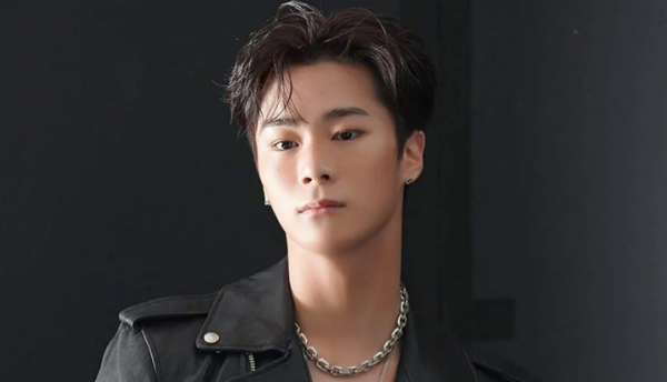 Moonbin