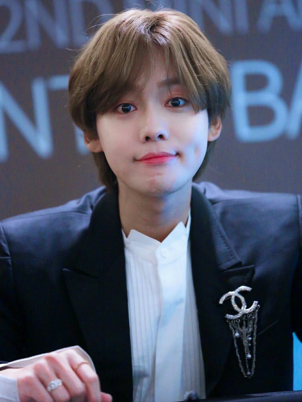 Jinu - kpop-track.com