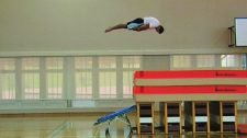 Mini-trampoline: Trois quarts tendu