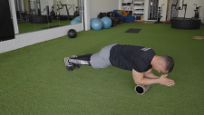 Krafttraining im Berufsfachschulsport – Rumpf: Plank auf der Rolle