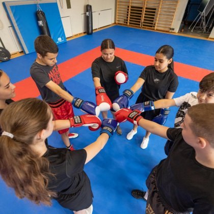 Light contact boxing: Condividere il riscaldamento