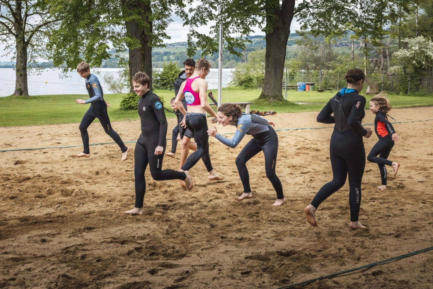 Rettungsschwimmen – Trainingsformen zu den Erscheinungsformen: Im Sand schnell und geschickt rennen