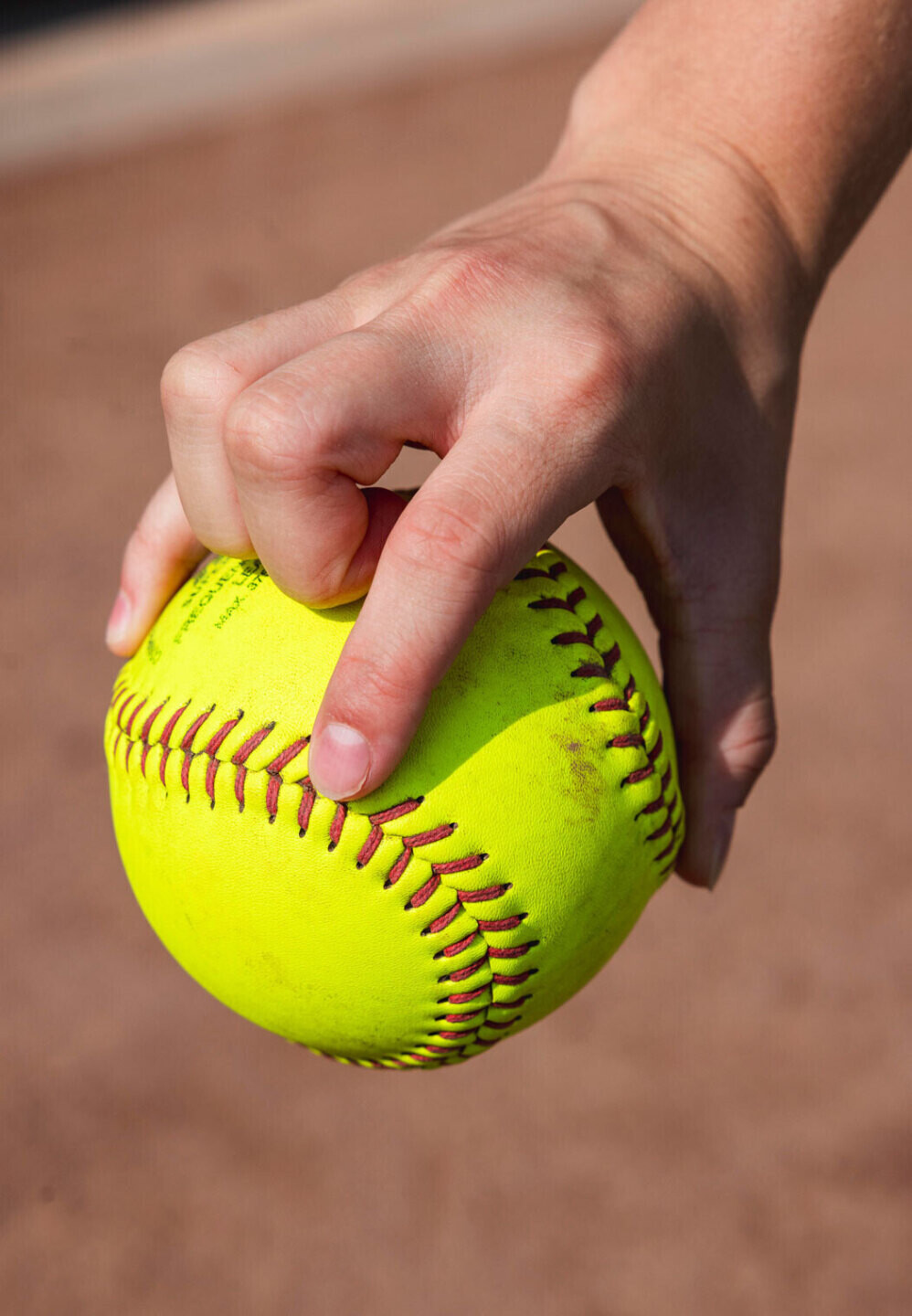 Baseball Trainingsformen Defensive Als Pitcher kontrolliert werfen