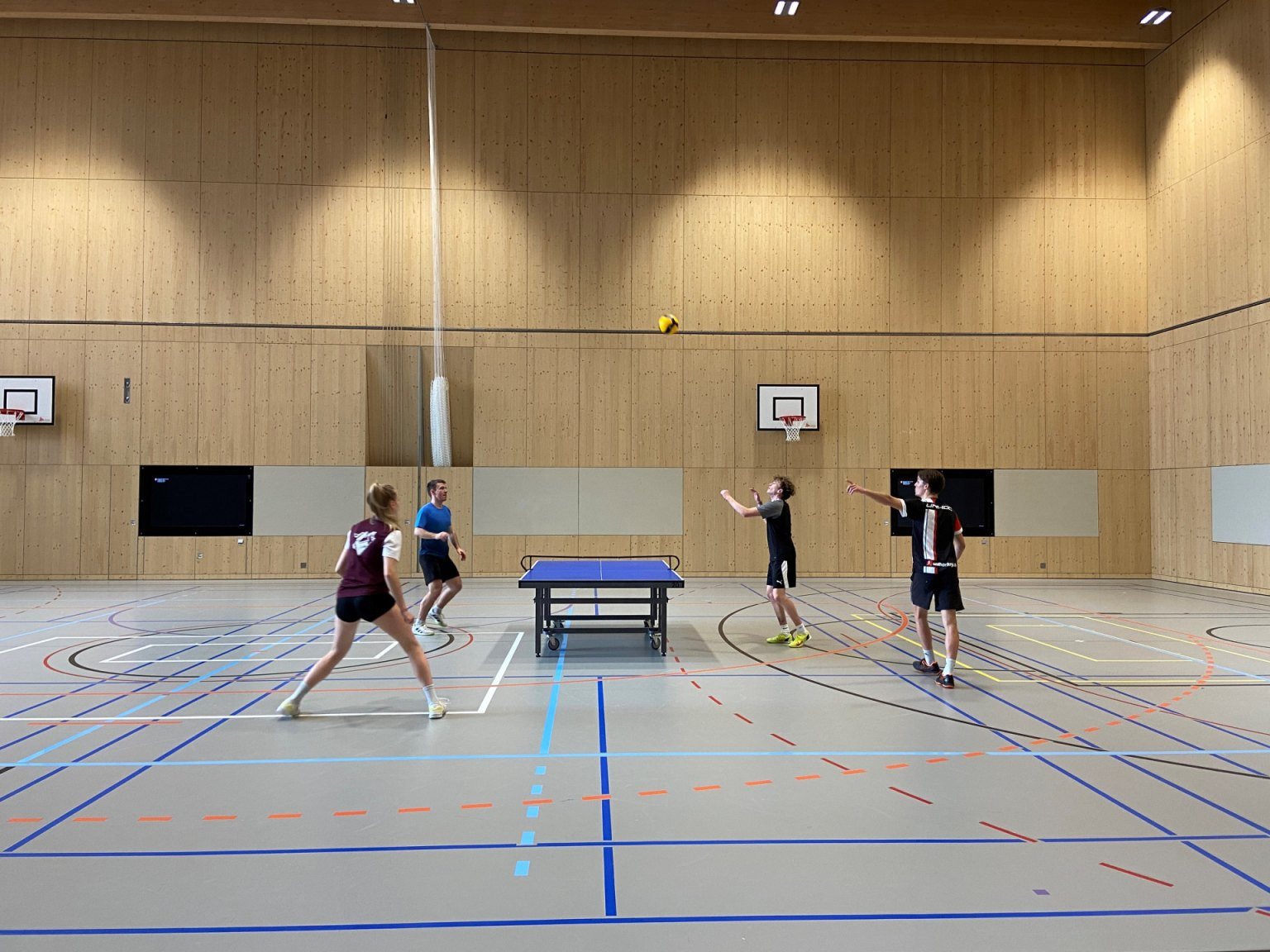 r-ckschlagspiele-spielideen-aus-magglingen-blind-wallball