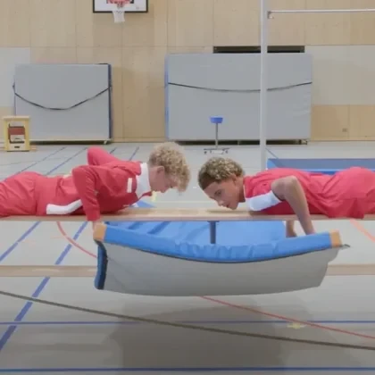 Power to Win – Good Practice: Stufe T1 – Belasten – Kraft – Ziehen – Ruderbewegung weit vom Körper entwickeln