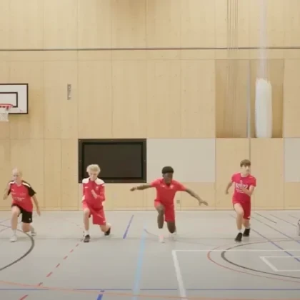 Power to Win – Good Practice: Stufe T1 – Eingrenzen – Kraft – Bremsen – Drop Split Squat