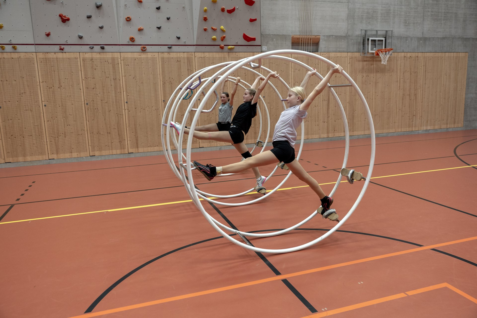 Rhönrad – Als Team harmonisch interagieren: Synchron-Challenge