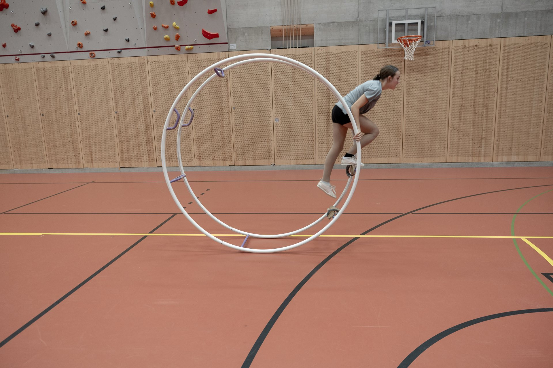 Rhönrad – Sauter avec puissance et se réceptionner de manière stable: Bingo