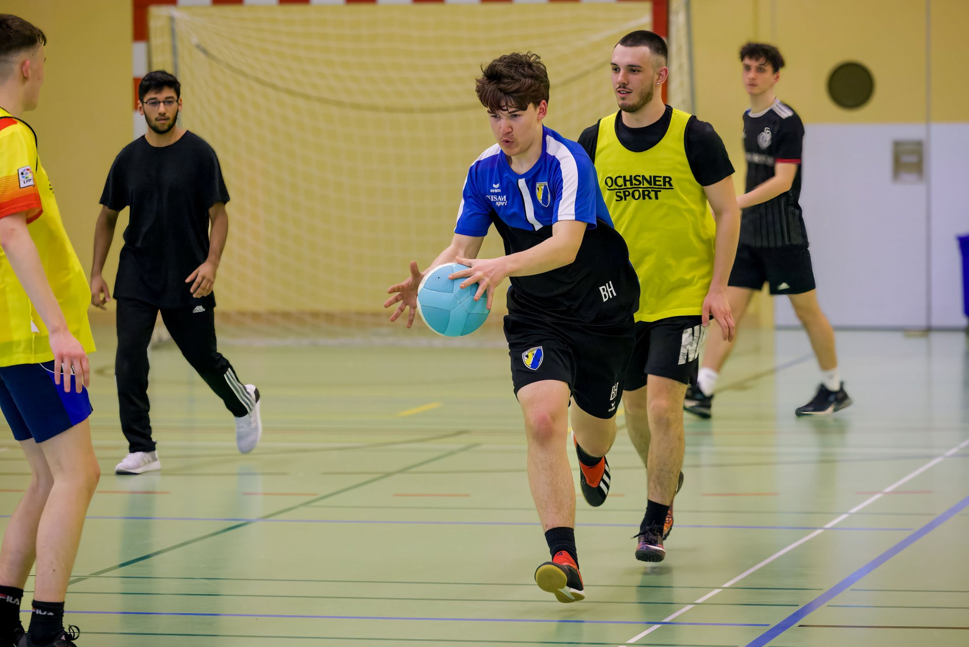 Calcio gaelico: Forme di gioco: Rubapalla