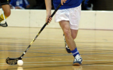 Unihockey – Schnelligkeit: Slotkämpfer