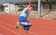 Leichtathletik – Stab: Füsse hoch