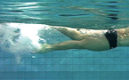 Natation – Crawl: Hors-bord