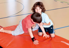J+S-Kids – Gymnastique: Leçon 3 «Petits duels ludiques»