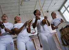 Capoeira escolar: En rythme