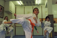 J+S-Kids – Karate: Lektion 2 «Beintechniken / Kicks»