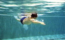 Nuoto: Rapidi in acqua con il crawl
