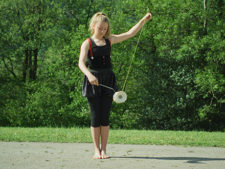 Il circo a scuola – Giocoleria: Diabolo – Accelerazione ed equilibrio sulla bacchetta