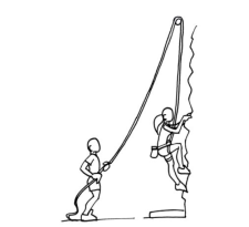 Bild: Schüler sichert kletternde Schülerin