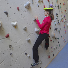 Sportklettern – «climbingiscool.ch»: Bouldern: Challenge – Handicap-Klettern