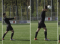 Football – Jeu de tête: Coup de tête en position debout avec une jambe avancée (après un lancer)