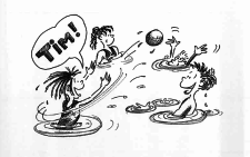 Fumetto: dei bambini sono in piedi in piscina e si passano una palla