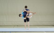 Acrobatica di gruppo III – Acrobazie dinamiche: Scimmietta
