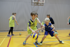 Préparation ciblée – S’échauffer avec un ballon: Roi du dribble