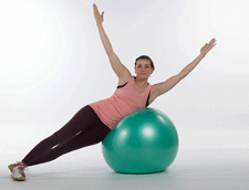 Entraînement avec engins − Ballon de gymnastique: Crunchs en appui latéral