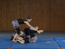 Le cirque à l’école – Acrobatie: Triple roue avant