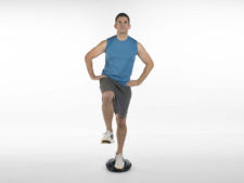 Entraînement avec engins − Supports instables: Front Knee Lift
