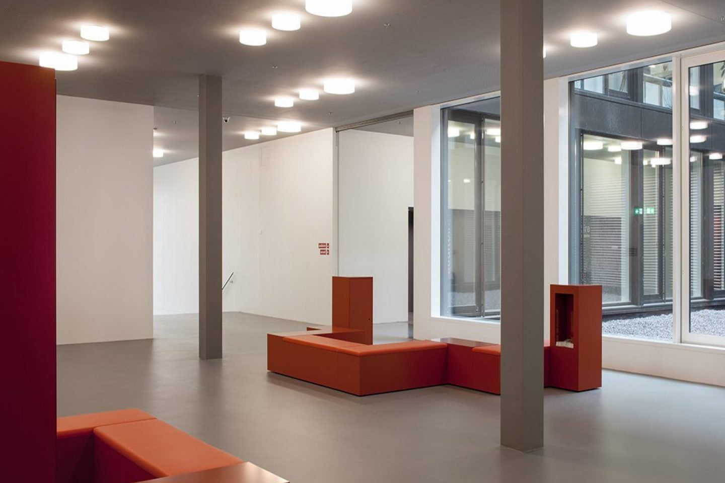 Foyer vom Microcity Gebäude