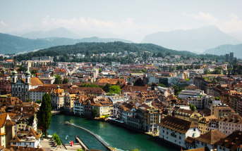 Preisentwicklung von Einfamilienhäusern und Eigentumswohnungen in der Schweiz 2023