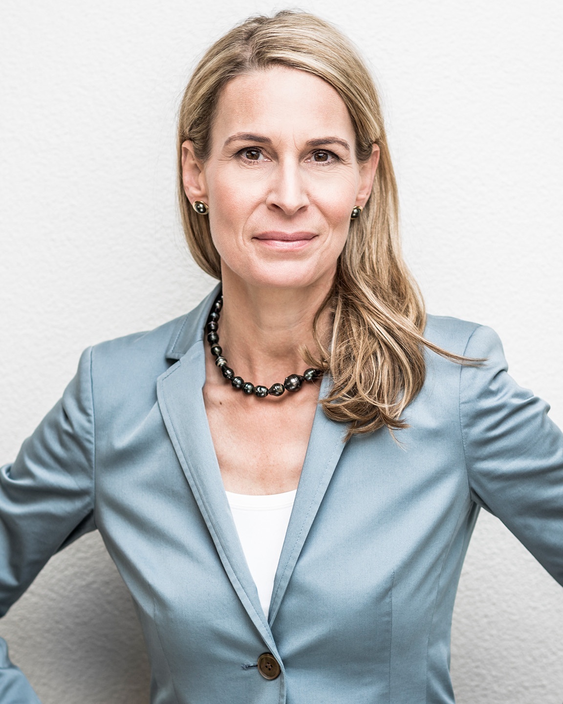 NZZ Standpunkte Neu Mit Katja Gentinetta Unternehmen NZZ
