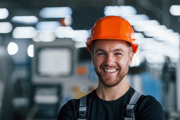 Festanstellung Polymechaniker bei STA Jobs