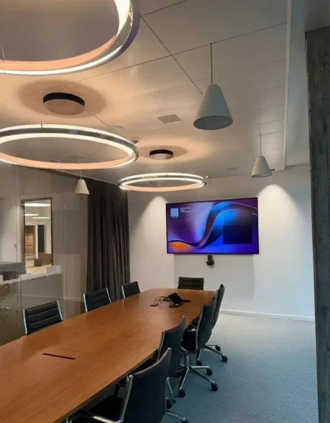 Moderne AV-Infrastruktur für die Stepstone Group, Zürich